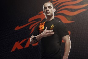 FIFA-惊天跨界！内马尔五场连捷，东契奇高分悬疑，森林狼为意大利杯变阵？